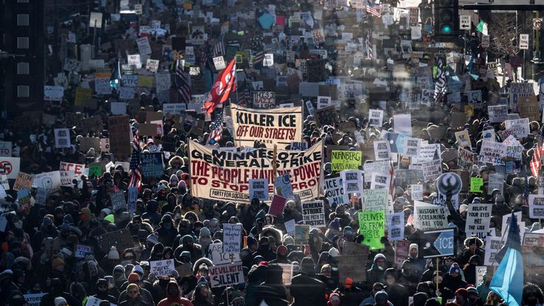 Les événements de Minneapolis servent-ils la politique de Trump dans une société américaine plus clivée que jamais ?
