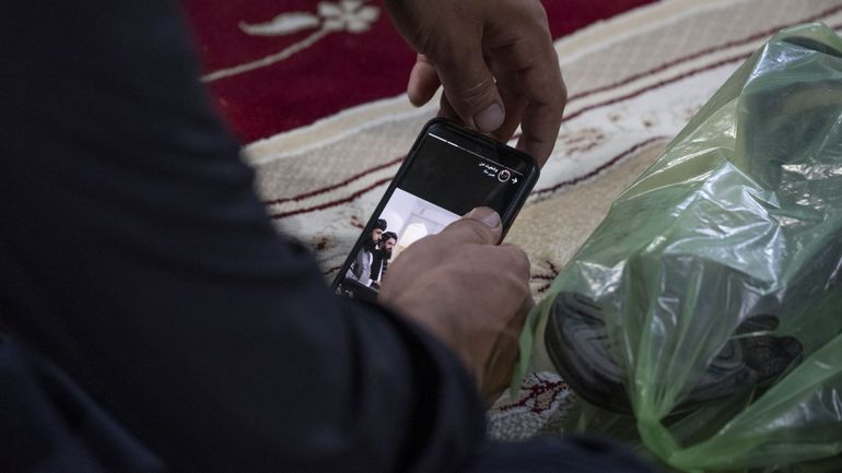 Afghanistan : les accès mobiles aux réseaux sociaux 