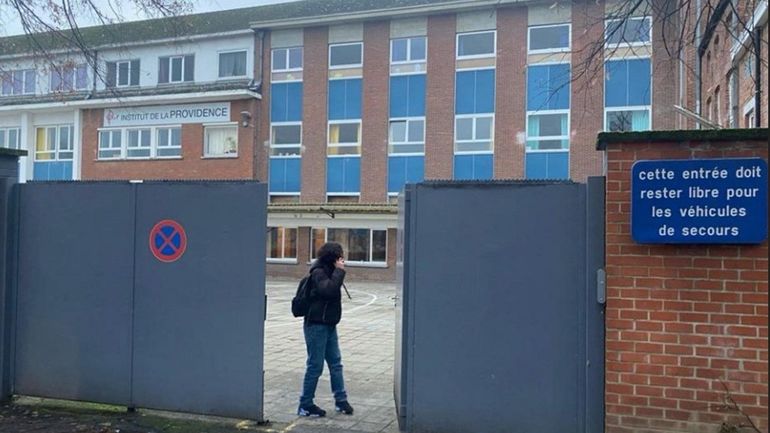 Plusieurs blessés dans une explosion à l’Institut de la Providence à Wavre en 2023 : la principale prévenue risque deux ans de prison ferme