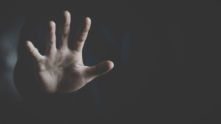 Europol identifie 156 victimes et auteurs d'agressions sexuelles commises sous emprise