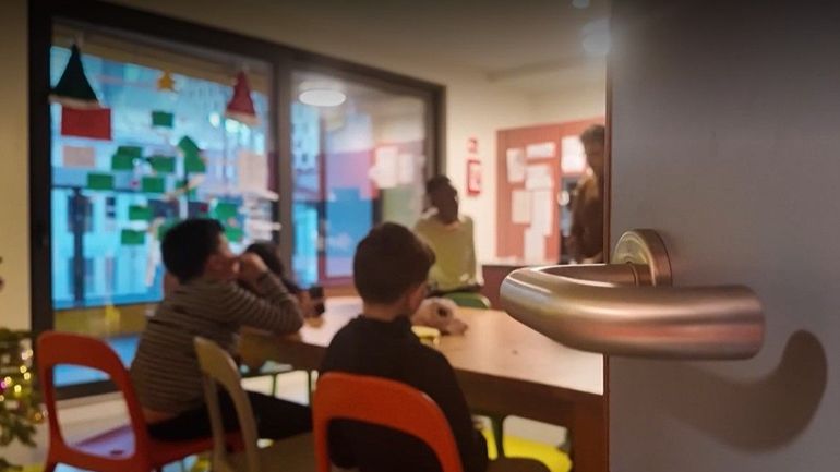 Noël loin de leurs parents : une soirée de répit et de fête pour des enfants placés en institution