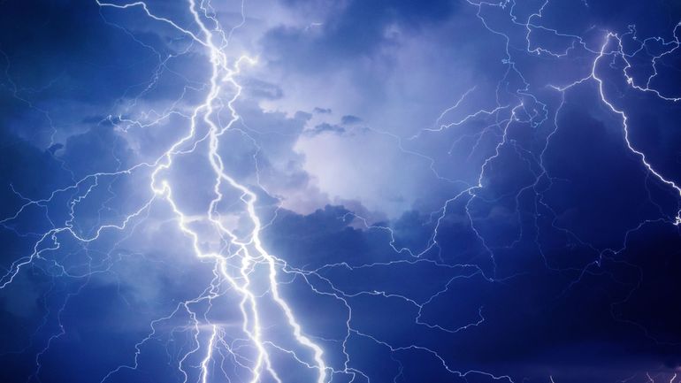 Le numéro 1722 activé : la Belgique placée en alerte jaune à l'orage entre jeudi soir et vendredi matin