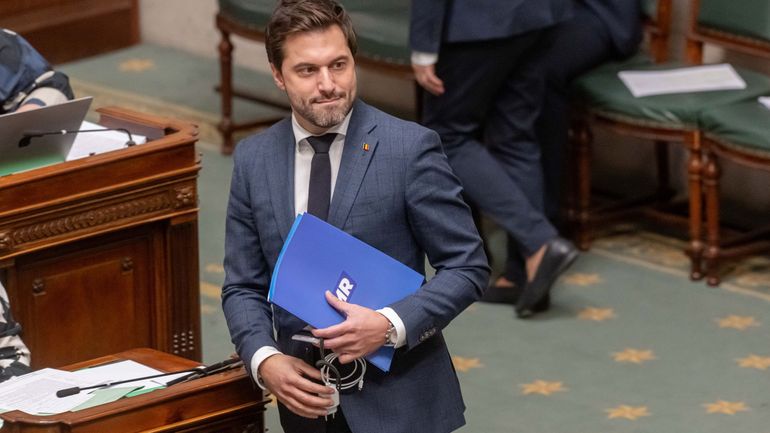 "Je n’apprécierais pas que ma femme aille coucher dans le lit d’un autre" : la réaction de Bouchez à l’annonce de rupture des Engagés à Bruxelles "Je n’apprécierais pas que ma femme aille coucher dans le lit d’un autre" : la réaction de Bouchez à l’annonce de rupture des Engagés à Bruxelles