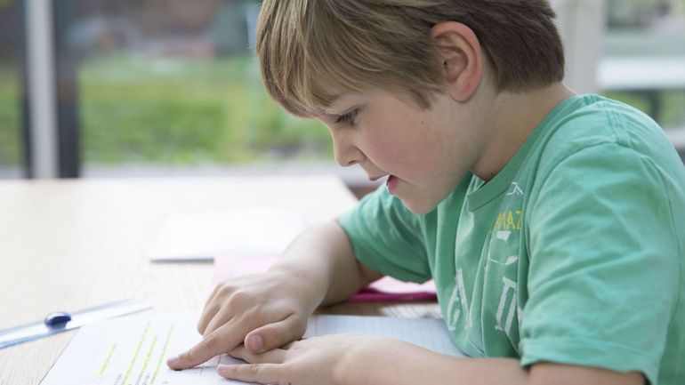 À l’école, la "nouvelle" orthographe est maintenant obligatoire, l’aviez-vous remarqué ? À l’école, la "nouvelle" orthographe est maintenant obligatoire, l’aviez-vous remarqué ?