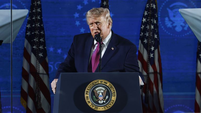 Une "nouvelle offensive" venant de "radicaux et d'extrémistes": au pied du Mont Rushmore, Donald Trump s'alarme pour l'identité américaine