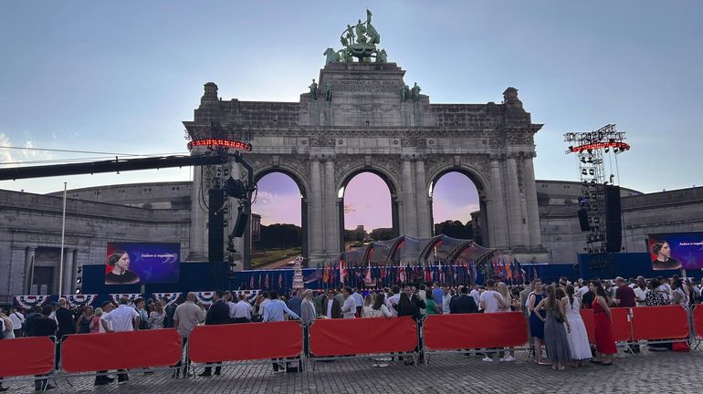 Les Etats-Unis fêtent leurs 250 ans au Cinquantenaire, sous les feux d'artifice et des critiques