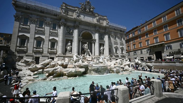 Dès le 1er janvier, l’accès à plusieurs sites touristiques italiens, parmi lesquels figure la fontaine de Trevi, coûtera cinq euros