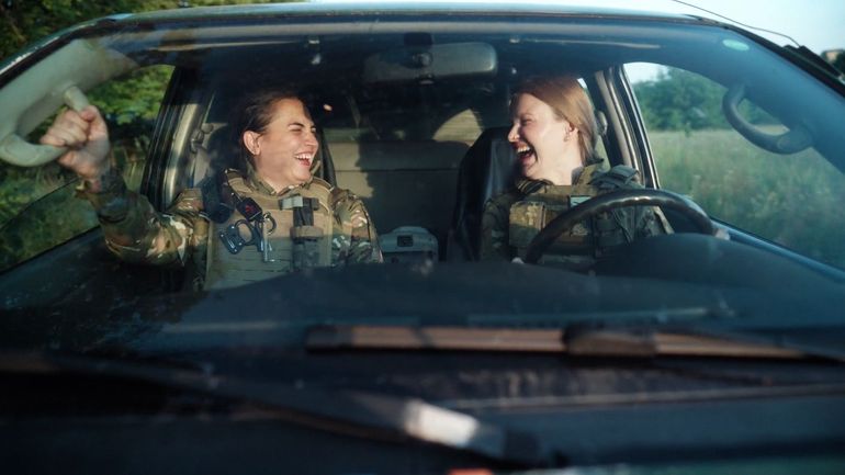 "Cuba & Alaska" : dans l’armée ukrainienne, les femmes tiennent la ligne vitale "Cuba & Alaska" : dans l’armée ukrainienne, les femmes tiennent la ligne vitale