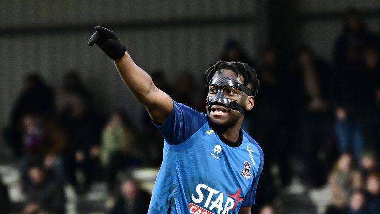 Le Standard anticipe son mercato : l'attaquant Bruny Nsimba débarquera de Dender