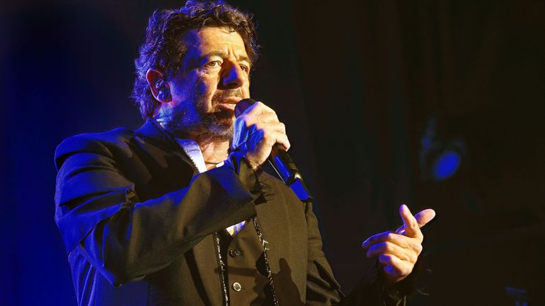 Patrick Bruel visé par huit témoignages de violences sexuelles, alors qu'une enquête est en cours après une plainte pour tentative de viol