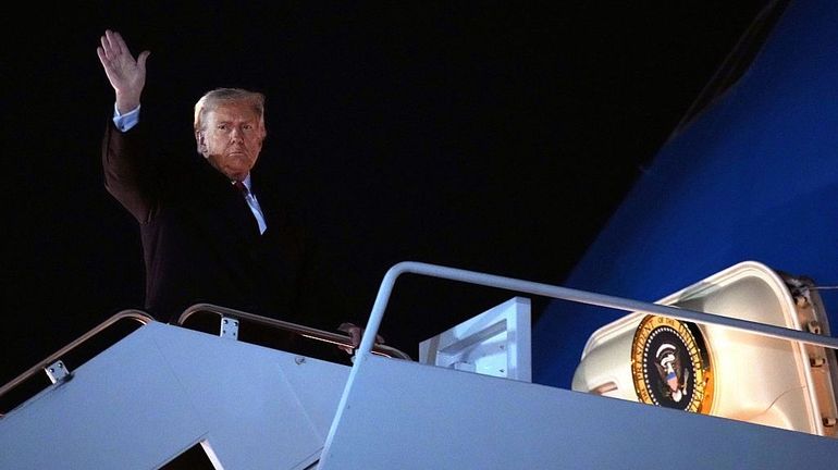 Donald Trump s'envole pour une tournée en Asie, où il rencontrera son homologue chinois Xi Jinping