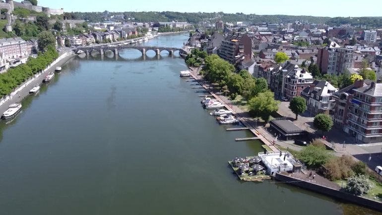 Malgré la sécheresse, comment expliquer que les cours d'eau belges restent navigables ?