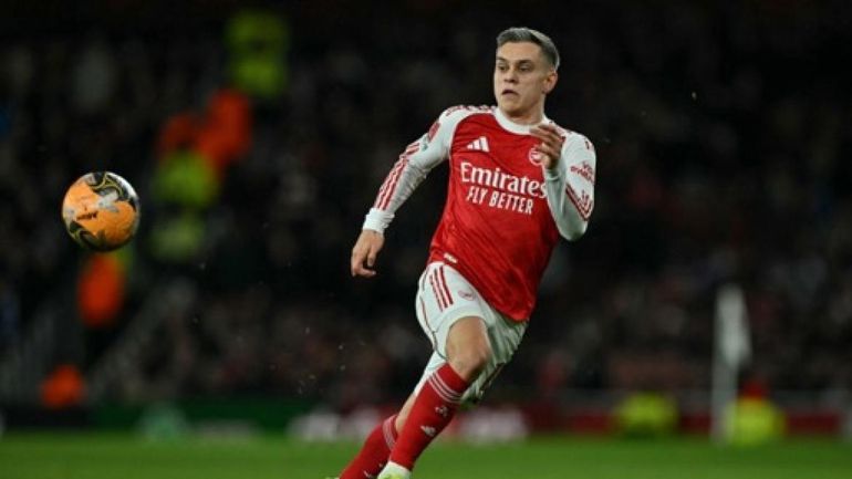Leandro Trossard monte en fin de match et sort… sur blessure avec Arsenal qui partage à Wolverhampton