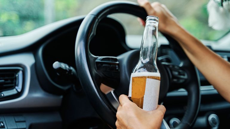 Alcogate, le nouveau projet du gouvernement pour limiter l’alcool au volant