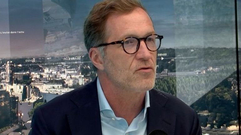 Paul Magnette (PS) dénonce un "trou noir budgétaire" et défend une alternative à l'austérité