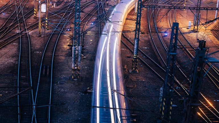 République tchèque : 42 blessés dans une collision entre deux trains République tchèque : 42 blessés dans une collision entre deux trains