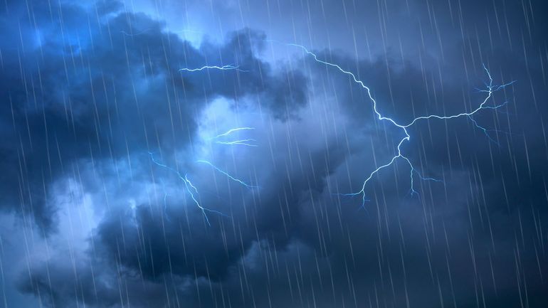 Risque d'inondations et de tempête : le 1722 activé suite à l'avertissement orange aux orages dès ce soir