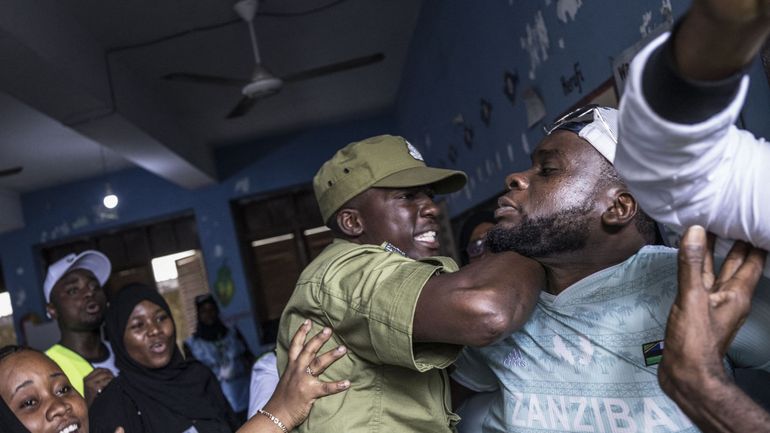 Afrique : les Affaires étrangères déconseillent tout voyage vers la Tanzanie, en raison des troubles Afrique : les Affaires étrangères déconseillent tout voyage vers la Tanzanie, en raison des troubles