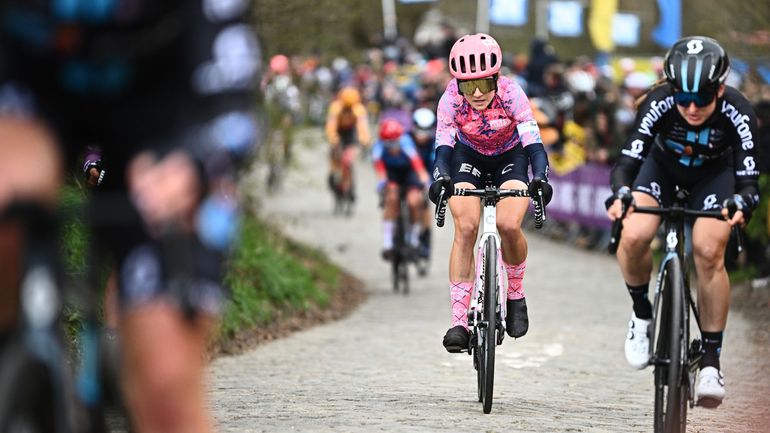 "Je n'ai plus eu mes règles depuis 2014" : Veronica Ewers, 4e du Giro 2023, obligée de faire un pas de côté "Je n'ai plus eu mes règles depuis 2014" : Veronica Ewers, 4e du Giro 2023, obligée de faire un pas de côté