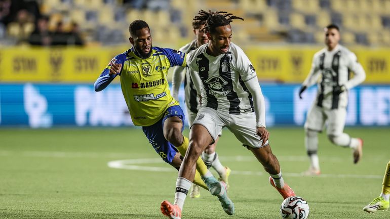 Direct audio Saint-Trond – Charleroi : les Zèbres en supériorité numérique, Muja exclu