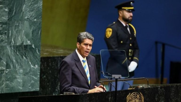 Face à la montée des eaux, l'ONU approuve une résolution sur les espaces maritimes
