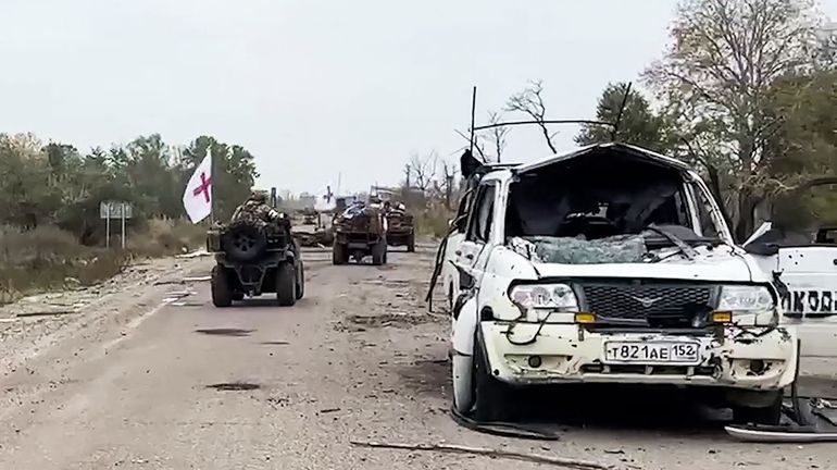 Guerre en Ukraine : les évacuations humanitaires à Olechky, dans le sud du pays, ont débuté, annoncent Kiev et Moscou