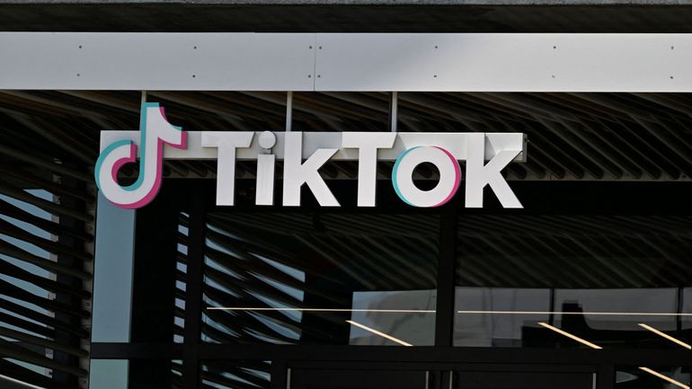 TikTok conclut un accord avant un procès clé sur l'addiction aux réseaux sociaux aux Etats-Unis