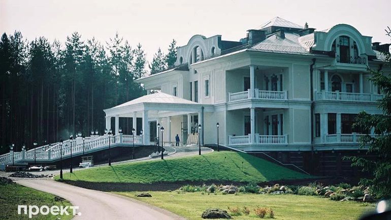 Moscou continue d'affirmer que le palais de Vladimir Poutine a été visé par des drones ukrainiens : une manière pour la Russie de jouer la montre ?