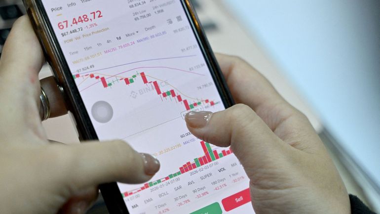 "Trop beau pour être vrai" : la bulle crypto éclate au Vietnam, certains jeunes investisseurs ont tout perdu