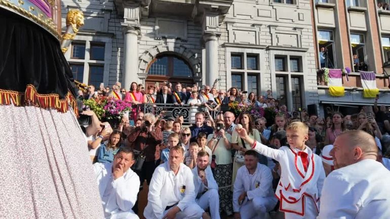 Ducasse d'Ath : le jeune David a terrassé le géant Goliath