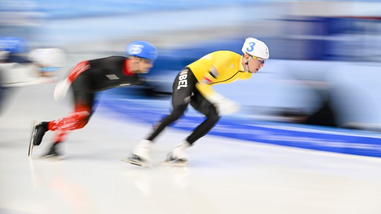 Coupe du monde de patinage de vitesse : Bart Swings échoue au pied du podium de la mass start à Heerenveen Coupe du monde de patinage de vitesse : Bart Swings échoue au pied du podium de la mass start à Heerenveen