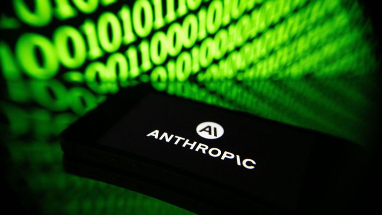 "Nous croyons vraiment sincèrement que l’IA pourrait tuer tous les humains": après OpenAI, un chercheur en IA quitte Anthropic