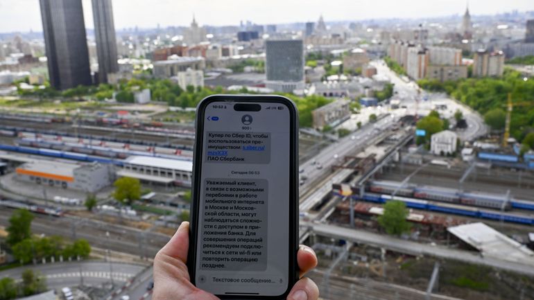 Attaques de drones : la Russie va bloquer les cartes SIM après un séjour à l'étranger