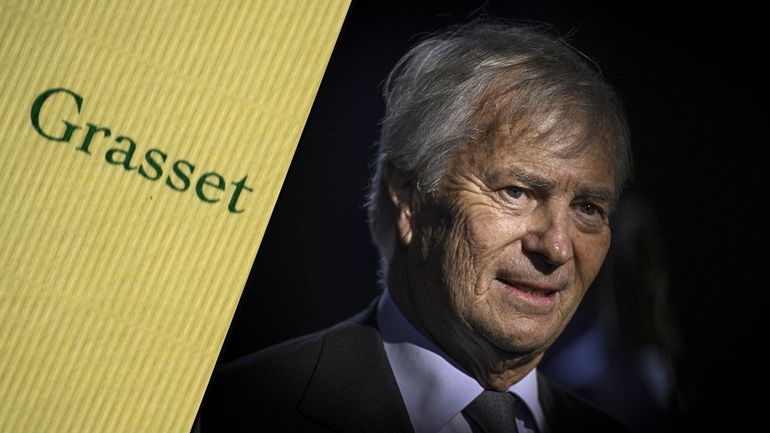 Crise chez Grasset : "Bolloré est un piètre stratège en remplaçant un des plus grands éditeurs par un obscur tâcheron servile"