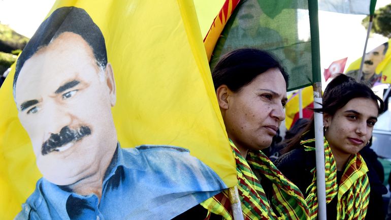 Turquie : le parlement adopte une loi historique sur la réintégration des combattants du PKK