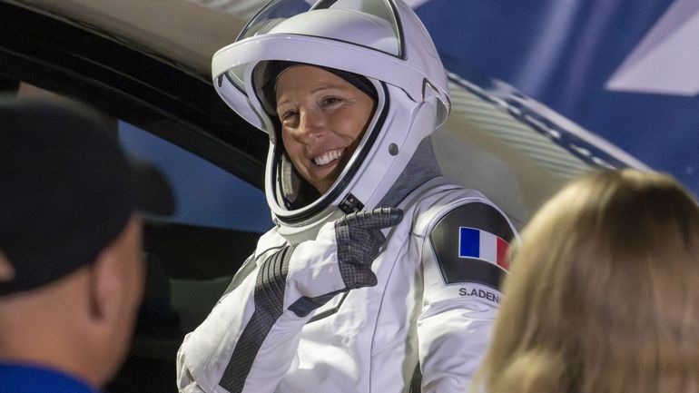 Sophie Adenot a débuté sa sortie dans l'espace, une première pour une astronaute française