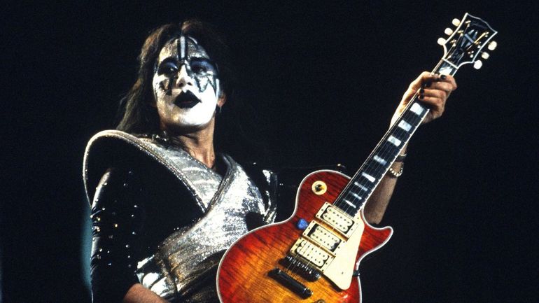 Mort d'Ace Frehley de KISS : un médecin légiste du New Jersey mène l'enquête