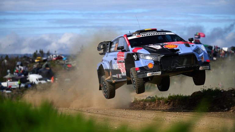 WRC Portugal : Neuville évite les pièges d'un rallye chaotique et décroche sa première victoire de la saison