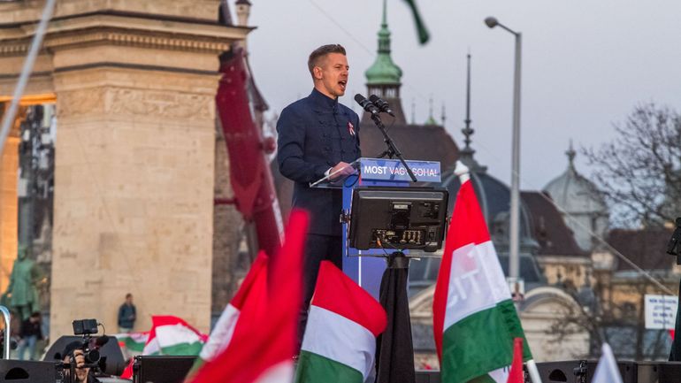 En Hongrie, Viktor Orban sous pression face à une opposition favorite aux législatives du 12 avril