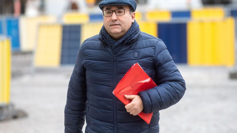 Formation bruxelloise : le PS réunit Les Engagés, Ecolo et DéFI; Van den Brandt poursuit ses discussions