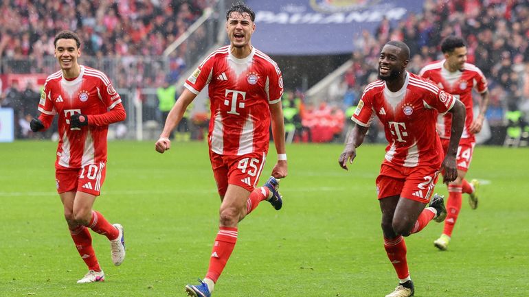 Le Bayern doute mais s'impose face à Francfort et met la pression sur Dortmund