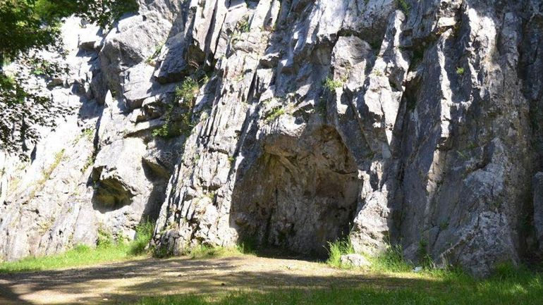 Des Néandertaliennes et des enfants victimes de cannibalisme il y a 45.000 ans Des Néandertaliennes et des enfants victimes de cannibalisme il y a 45.000 ans