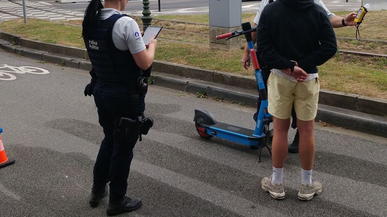 Trottinettes utilisées par des mineurs de moins de 16 ans ou à plusieurs : plus de 160 p.-v. dressés par la police d'Uccle, Boitsfort et Auderghem