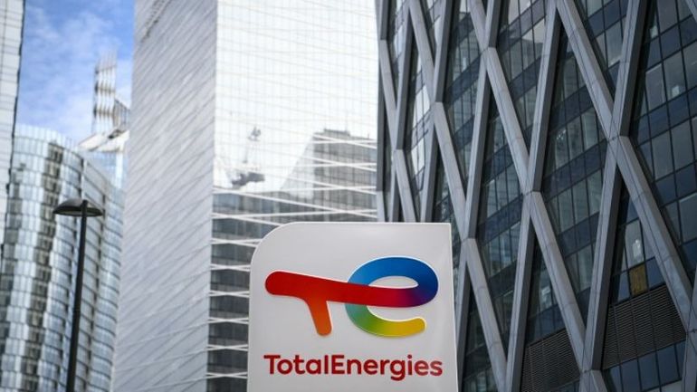 TotalEnergies a été condamnée à Paris à revoir son plan de vigilance : les réactions du géant énergétique et de l'agriculteur hennuyer qui poursuit l'entreprise en justice