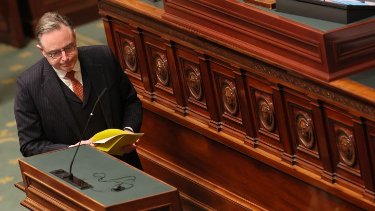 Bart De Wever, à la Chambre, promet mille euros nets supplémentaires par an pour les travailleurs d’ici 2030