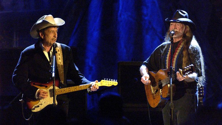 Bob Dylan décrit Willie Nelson : "Comment définir l'indéfinissable ?"
