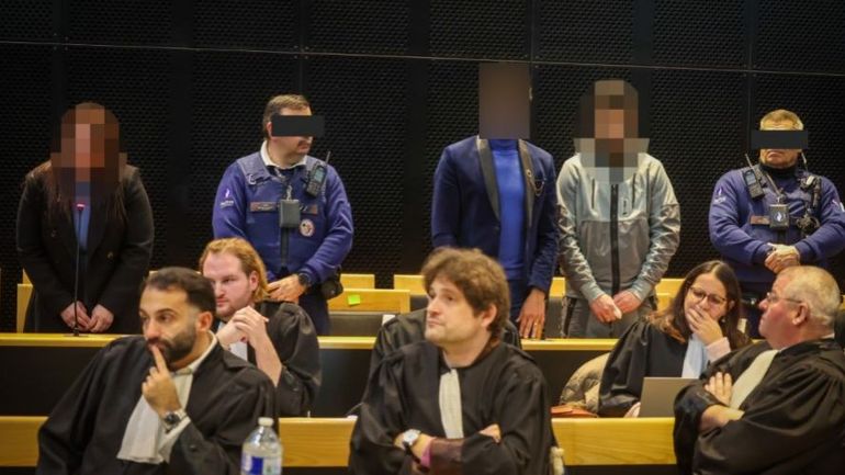 Cour d'assises du Hainaut : le jury est parti délibérer sur la culpabilité d’Audrey Stassin et Mohamed Benayed