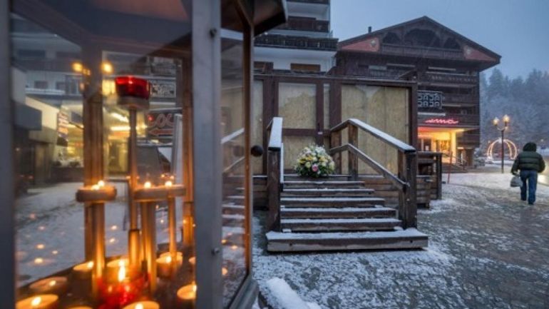 Incendie dans un bar à Crans-Montana : un ancien élu communal également inculpé