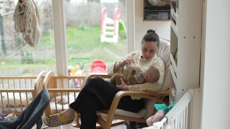 Nos crèches à bout de souffle : "On ne cherche pas spécialement le bonheur de l'enfant, on n'a pas le temps"
