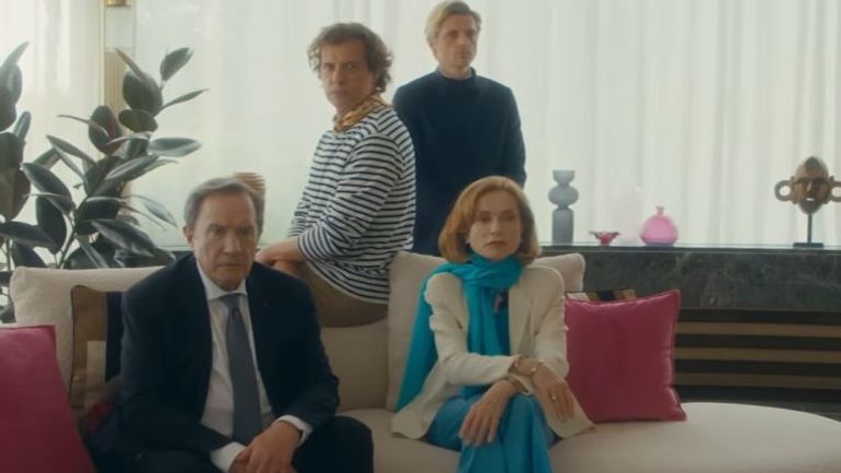 L'affaire Banier-Bettencourt au cinéma : "Une grande bourgeoise qui fait tout péter, c’est très amusant à raconter" L'affaire Banier-Bettencourt au cinéma : "Une grande bourgeoise qui fait tout péter, c’est très amusant à raconter"